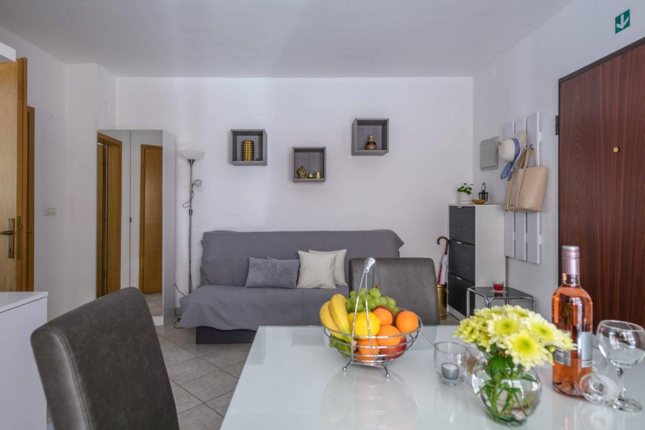 Apartment Sea Premantura Ngoại thất bức ảnh