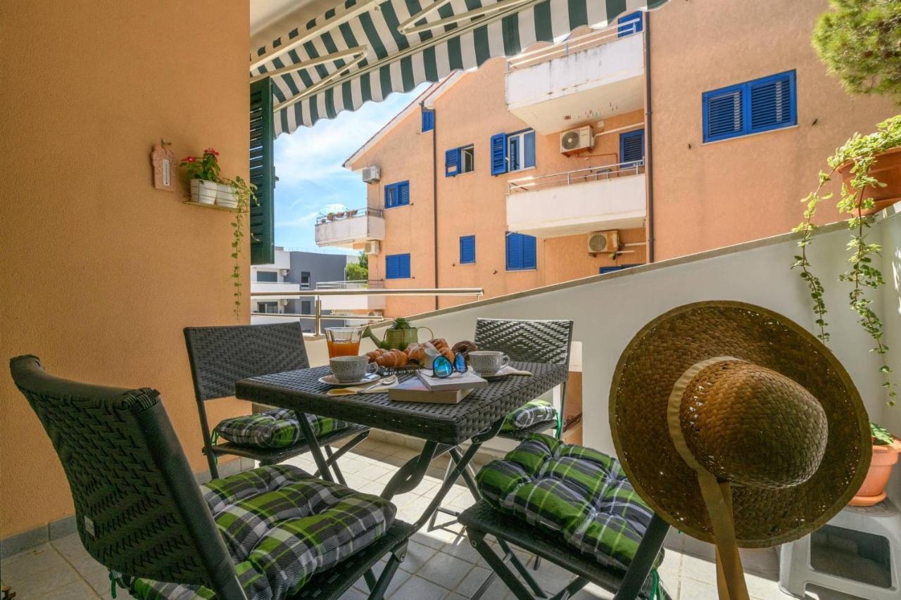 Apartment Sea Premantura Ngoại thất bức ảnh