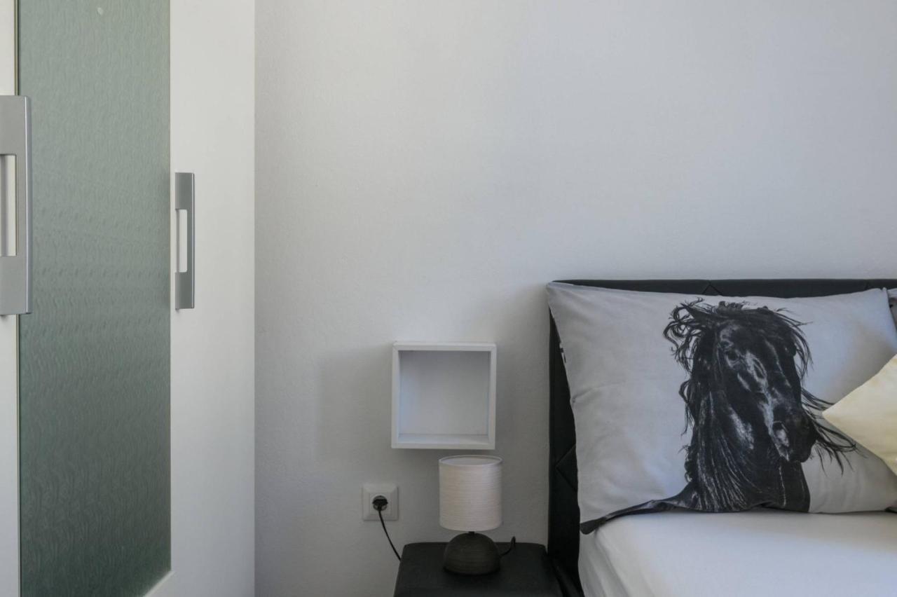 Apartment Sea Premantura Ngoại thất bức ảnh