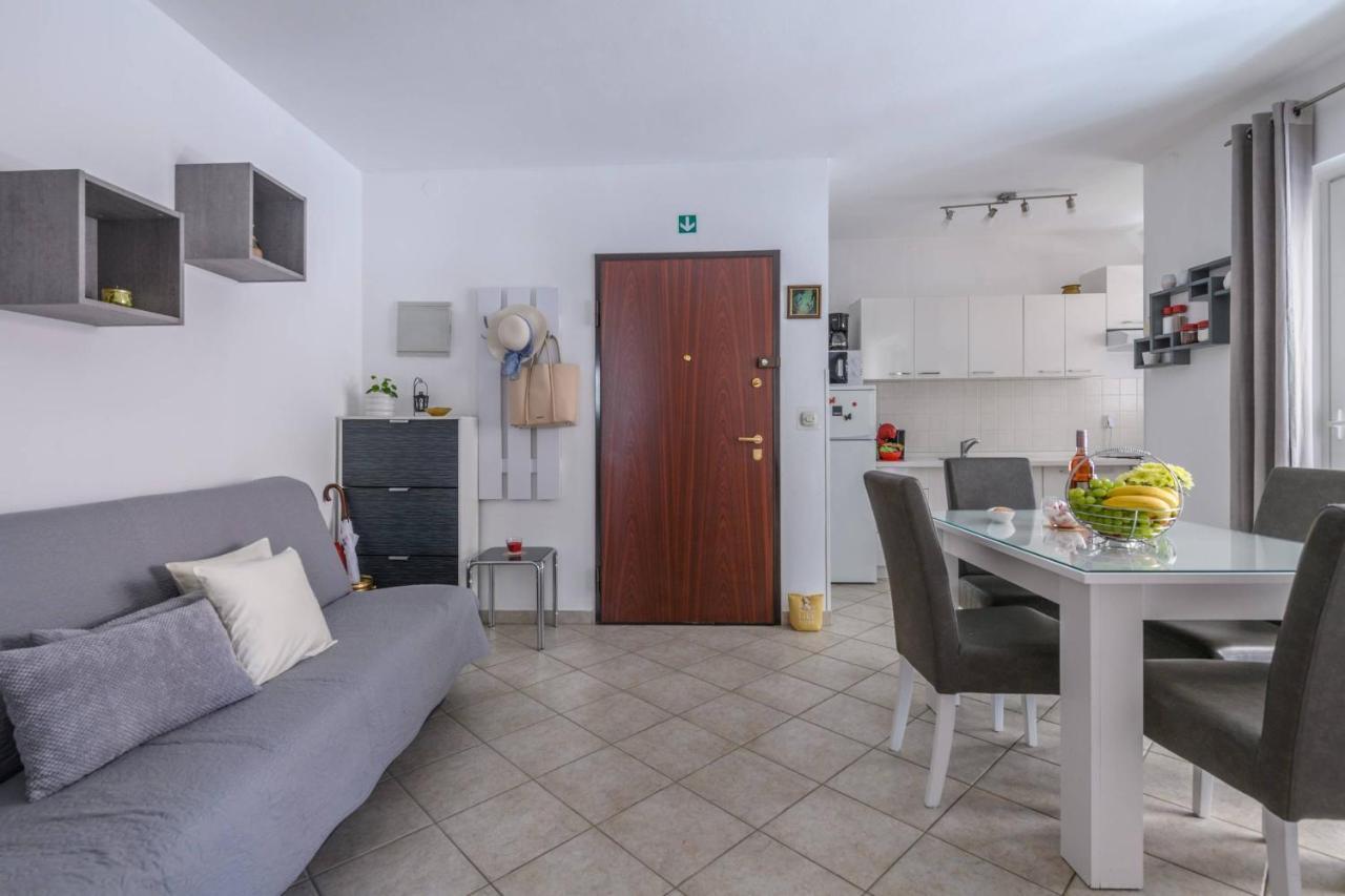 Apartment Sea Premantura Ngoại thất bức ảnh